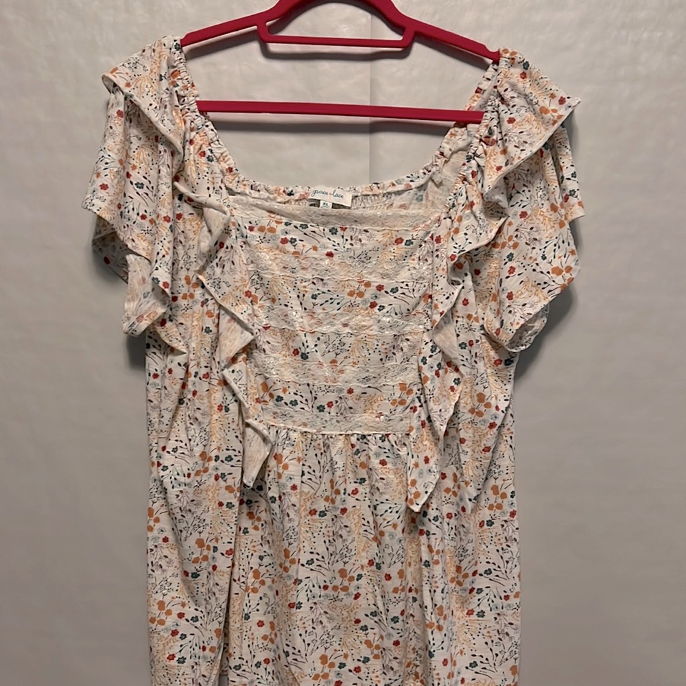 Grace & Lace ruffle and lace top, excellent condition.